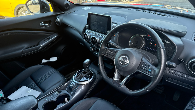 Nissan Juke 1.6 Hybrid Tekna 5dr Auto Hybrid Hatchback